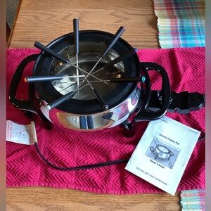 RIVAL FD350S 3.5 Quarts Stainless Steel Fondue Pot Set